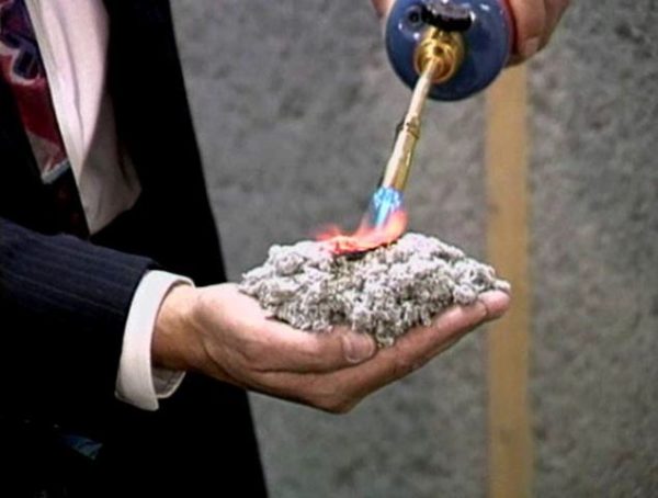 Ековата не запалюється.