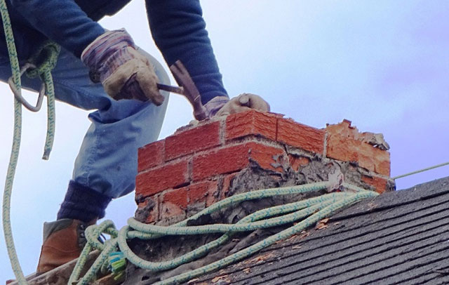 Демонтаж цегляної труби димоходу своїми руками Демонтаж цегляної труби димоходу своїми руками